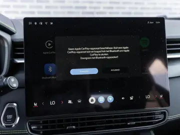 LYNC AND CO 01 1.5 Core PHEV   Model 2025     ACC   Keyless