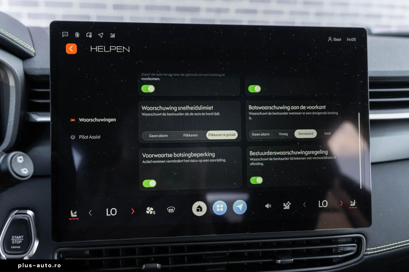 LYNC AND CO 01 1.5 Core PHEV   Model 2025     ACC   Keyless