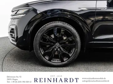 VW TOUAREG 3.0TSi 4M R-LINE ACC PANO DYNAUDIO KAM.