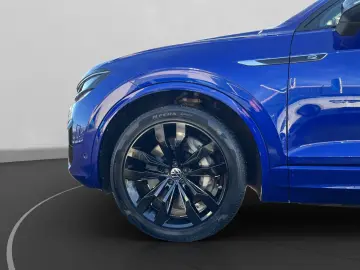 VW Touareg R V6 eHybrid Voll Pano Matrix Sthz Leder