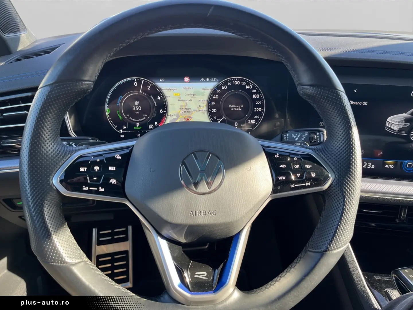 VW Touareg R V6 eHybrid Voll Pano Matrix Sthz Leder