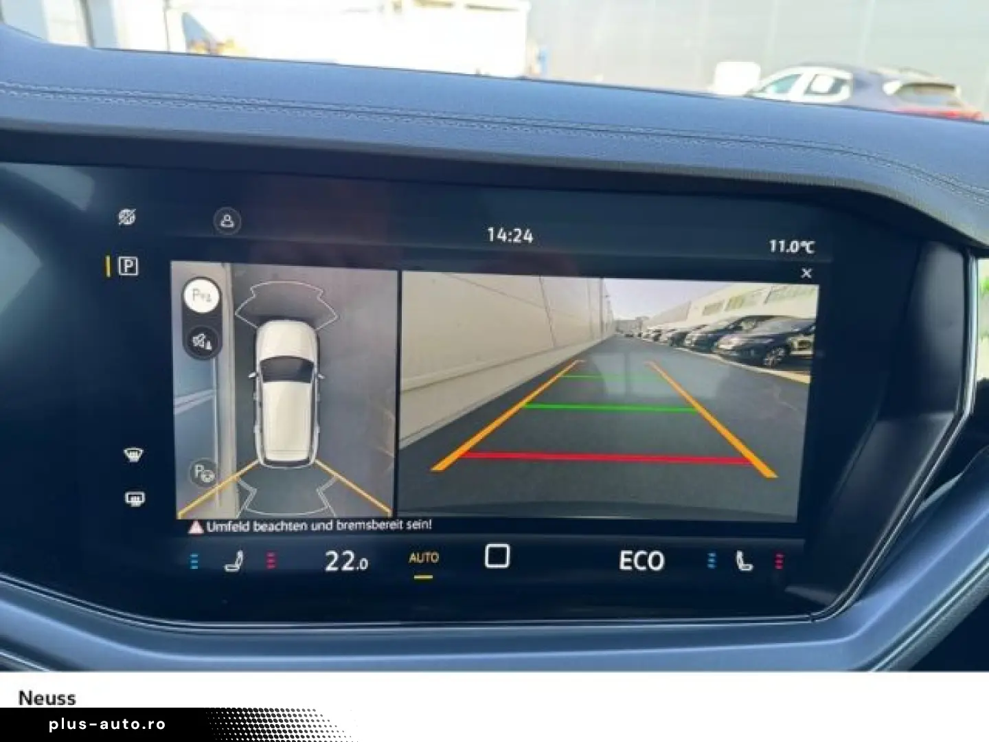 VW Touareg R-LINE 3.0 TDI DSG NAVI PANO AHK KOMFORT