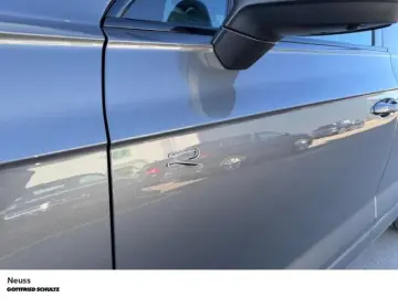 VW Touareg R-LINE 3.0 TDI DSG NAVI PANO AHK KOMFORT