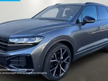 VW Touareg R-LINE 3.0 TDI DSG NAVI PANO AHK KOMFORT