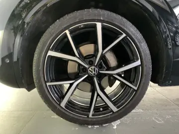 VW Touareg 3.0 TDI R-Line AHK STANDHZG BLACK 22ZOLL