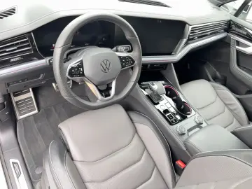 VW Touareg R-Line TSi Adaptivfahrwerk  Wankstabili.