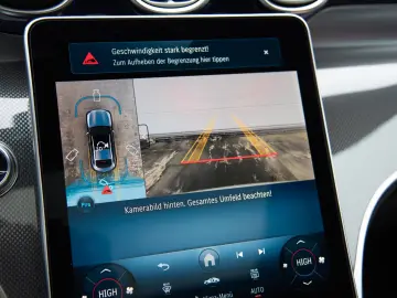 Mercedes-Benz GLC 300 d Coupé AMG AIRM PANO