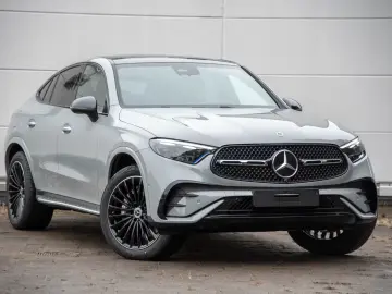 Mercedes-Benz GLC 300 d Coupé AMG AIRM PANO