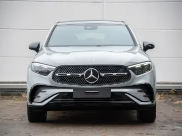 Mercedes-Benz GLC 300 d Coupé AMG AIRM PANO