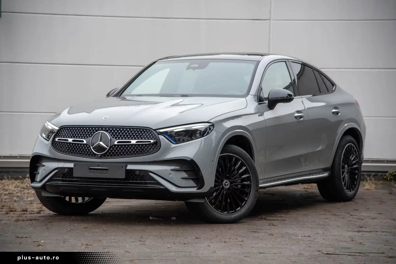 Mercedes-Benz GLC 300 d Coupé AMG AIRM PANO