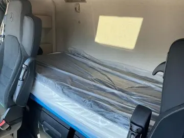 Mercedes-Benz Actros 1851 LS