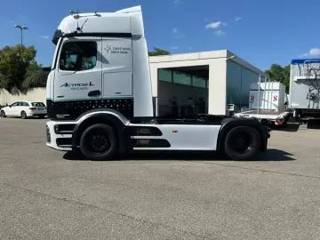 Mercedes-Benz Actros 1851 LS