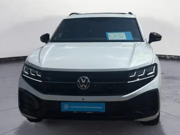 VW Touareg TDI R-Line AHK Adaptivfahrwerk HUD Pano