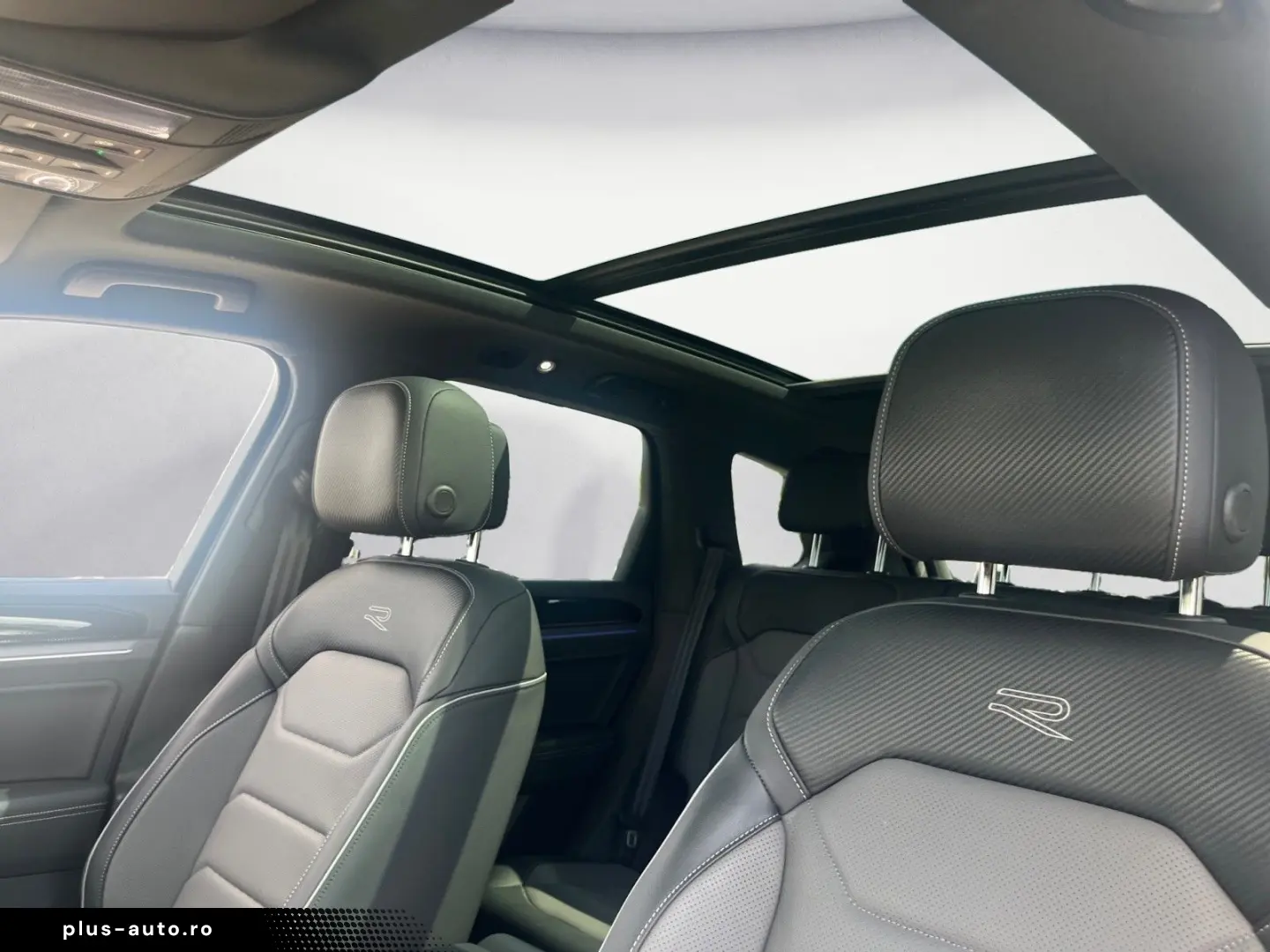 VW Touareg TDI R-Line AHK Adaptivfahrwerk HUD Pano