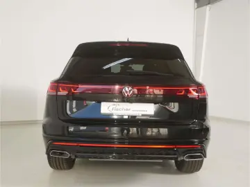 VW Touareg 3.0 TDI V6 4Motion R-Line Black Style
