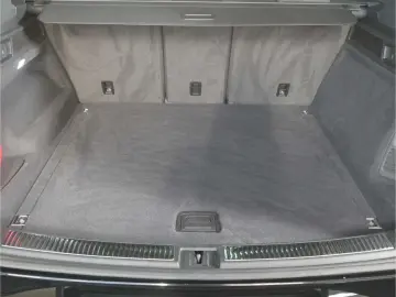 VW Touareg 3.0 TDI V6 4Motion R-Line Black Style