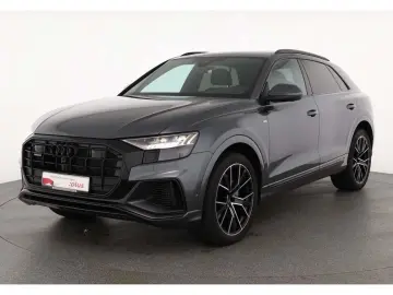 AUDI Q8 55 TFSI quattro S line