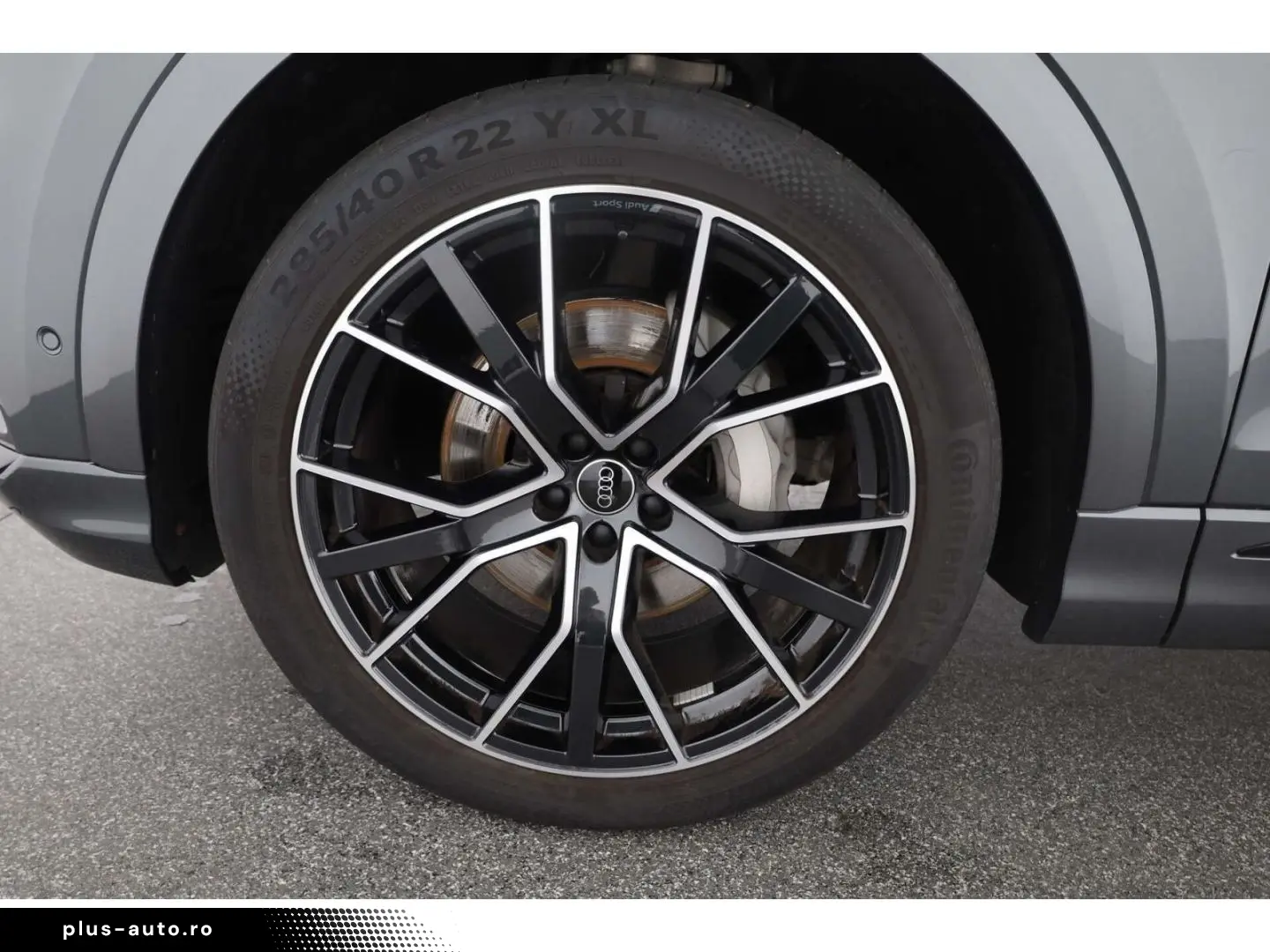 AUDI Q8 55 TFSI quattro S line