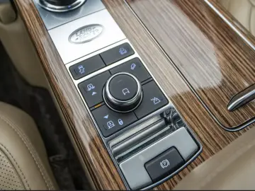 Land Rover Range Rover Vogue