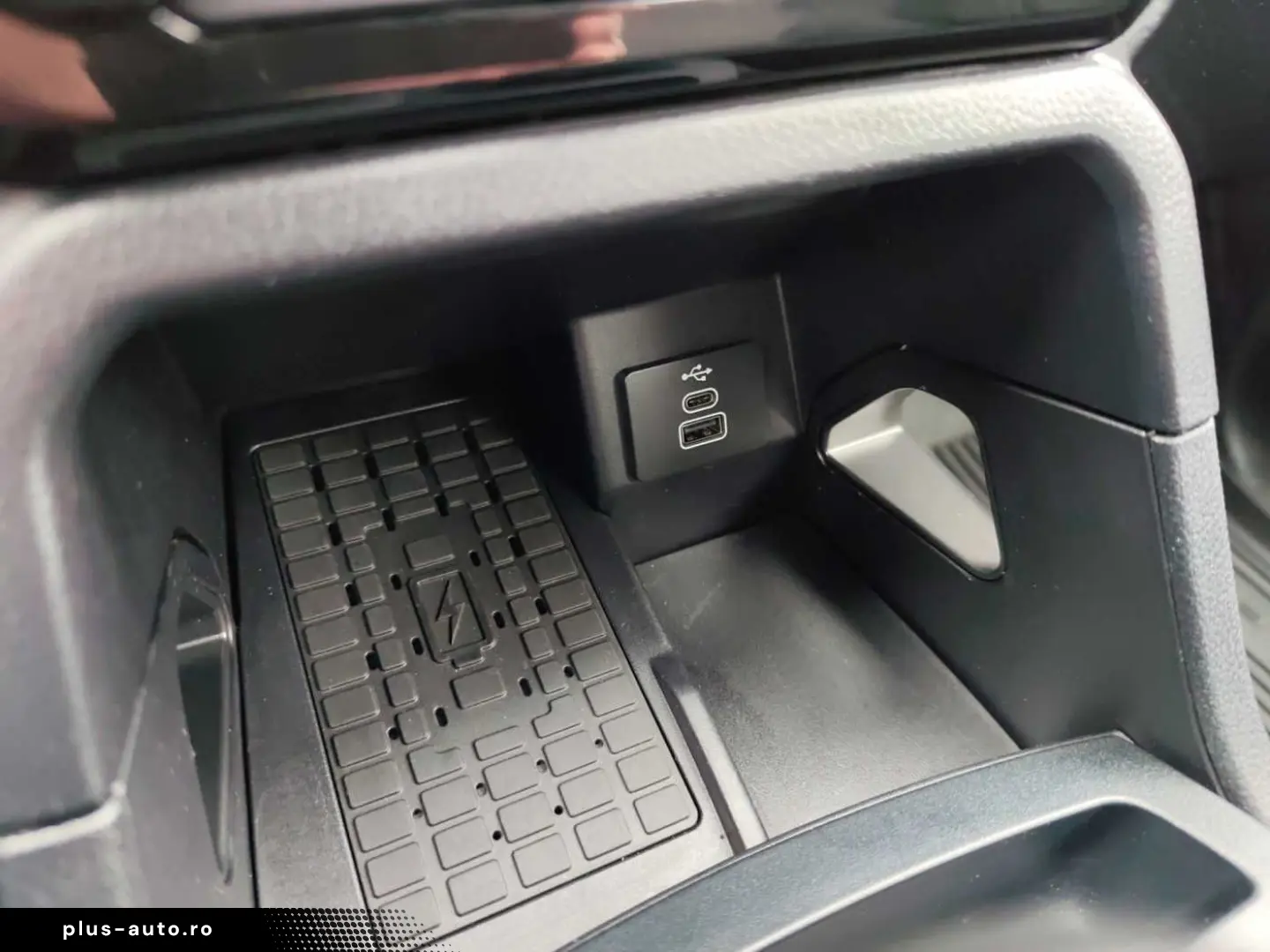 FORD Ranger 2.0 Tremor e-4WD DoKa  AHK  Navi  RFK  AC