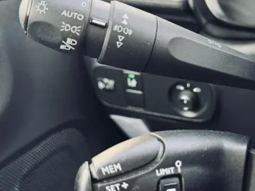 Citroen C3 BlueHDi Fab.- 04.2020 Motor.- 1.5 Diesel 100 CP