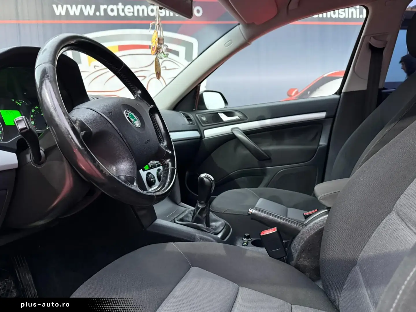 SKODA OCTAVIA 1.6 MPI   GPL – TRANSPORT GRATUIT