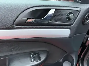 SKODA OCTAVIA 1.6 MPI   GPL – TRANSPORT GRATUIT