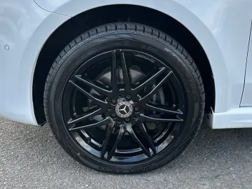 MERCEDES-BENZ V 300 d Edition 4x4 lang AMG Standhzg &hellip;