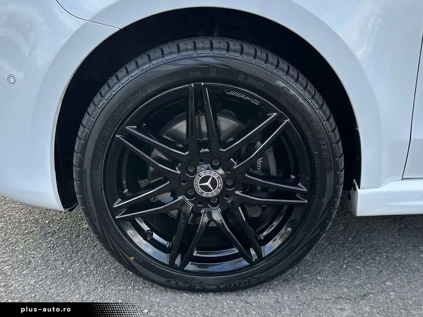 MERCEDES-BENZ V 300 d Edition 4x4 lang AMG Standhzg &hellip;