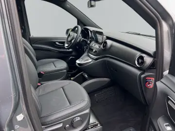 MERCEDES-BENZ V 300 d AMG Line 4MATIC extralang  360&hellip;