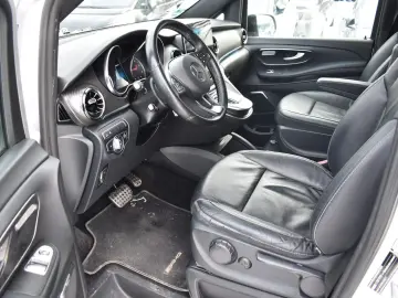 MERCEDES-BENZ V300 d EDITION 4MATIC lang AMG LINE
