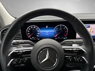 MERCEDES-BENZ GLE 300 d 4M AMG