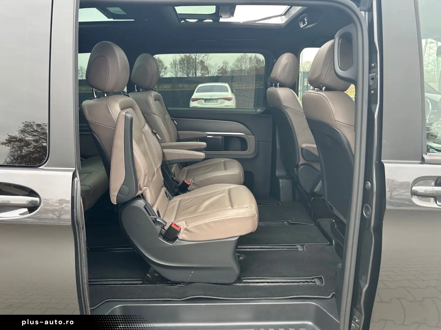 MERCEDES-BENZ V300d 4M Lang AMG -7S-Pano-Burmes-2xEl&hellip;