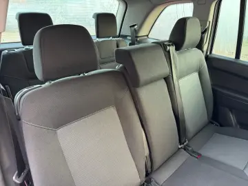 OPEL ZAFIRA – TRANSPORT GRATUIT