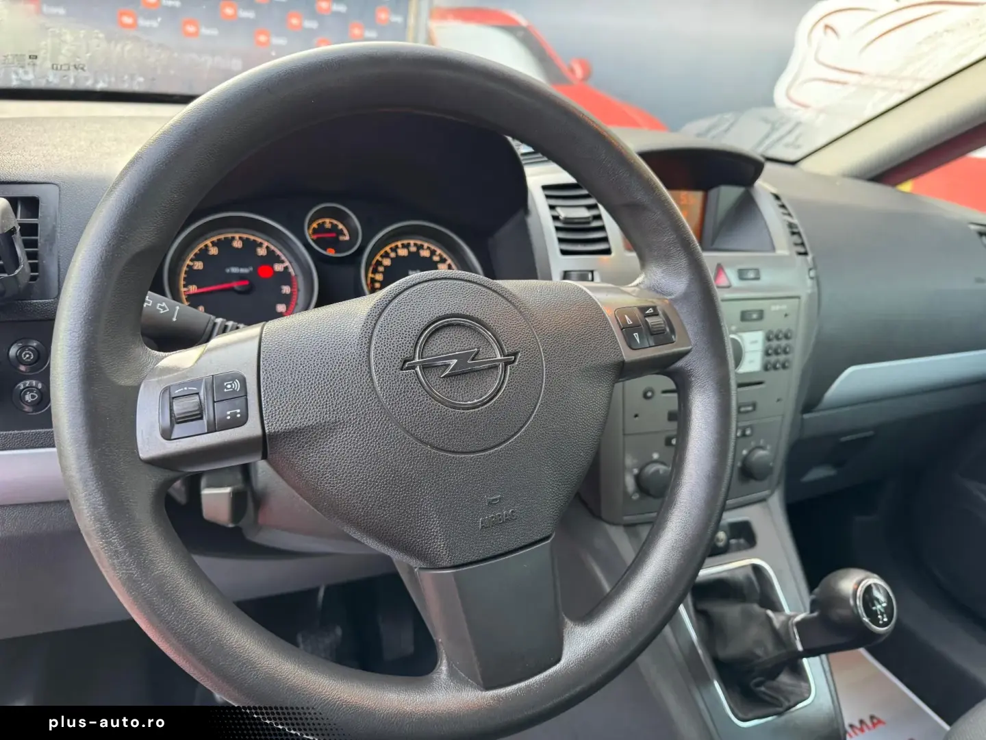 OPEL ZAFIRA – TRANSPORT GRATUIT