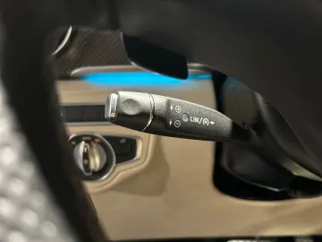 MERCEDES-BENZ V300d 4M Lang AMG -8S-Pano-2xEl.Tür-36&hellip;