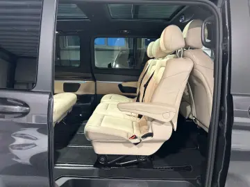 MERCEDES-BENZ V300d 4M Lang AMG -8S-Pano-2xEl.Tür-36&hellip;