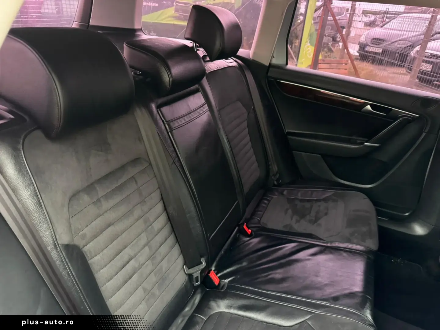 VOLKSWAGEN PASSAT 2.0 TDI MANUAL – TRANSPORT GRATUIT