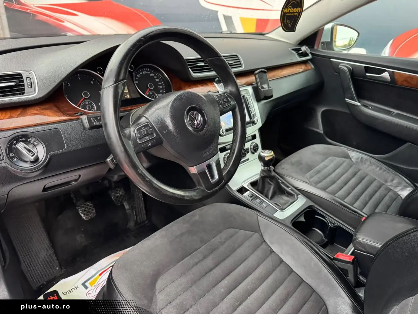 VOLKSWAGEN PASSAT 2.0 TDI MANUAL – TRANSPORT GRATUIT