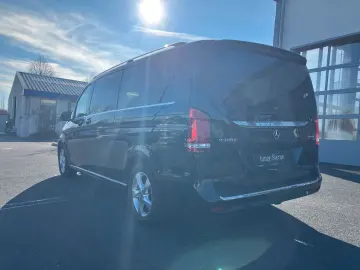 MERCEDES-BENZ V 300 EAV 4-m LED AMG Luftfederung Standh.