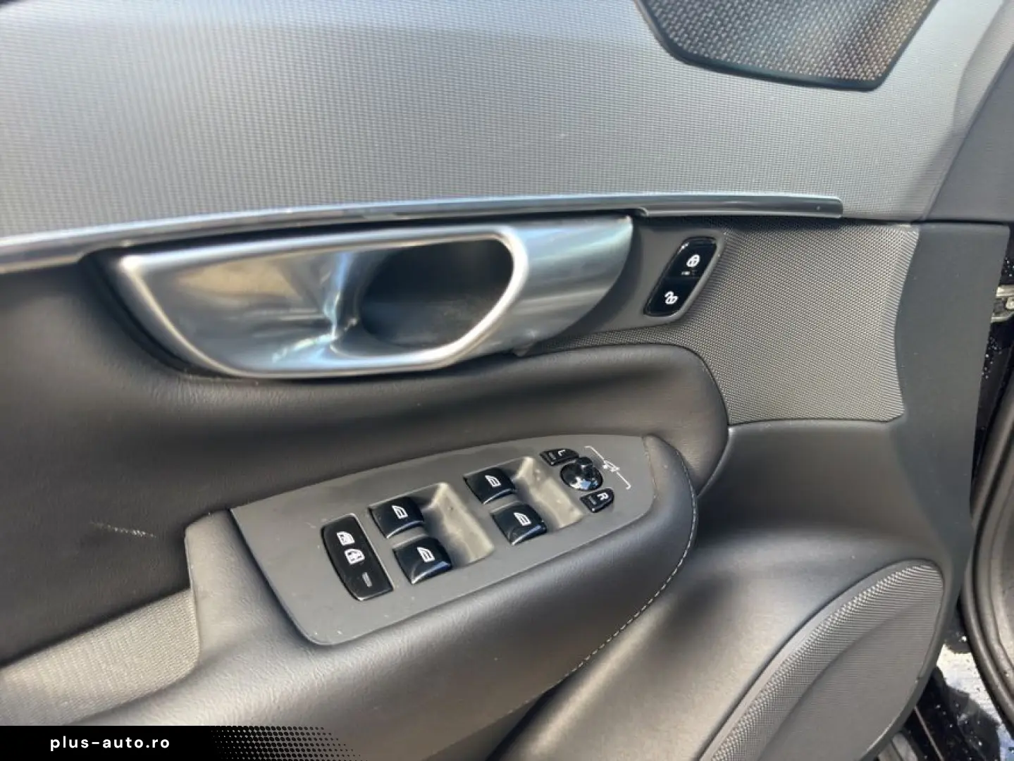 VOLVO XC90 B5 AWD Plus-Bright 7S Glasd Standh 360  AHK