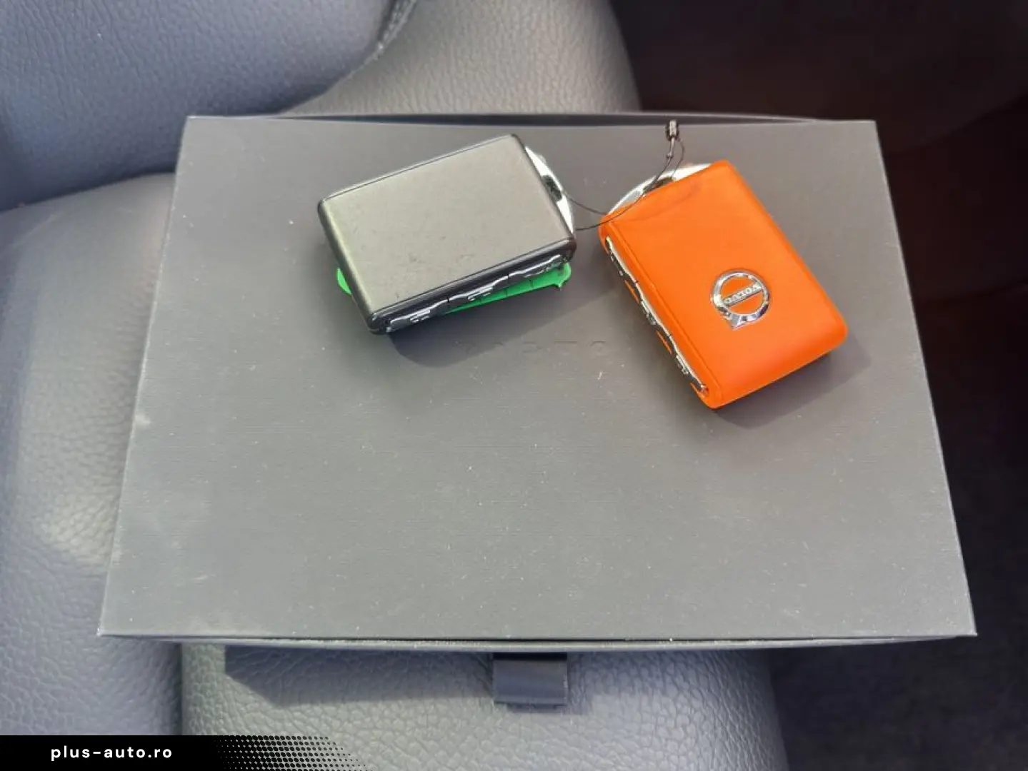 VOLVO XC90 B5 AWD Plus-Bright 7S Glasd Standh 360  AHK