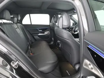 Mercedes-Benz E 220 d T AMG-Line