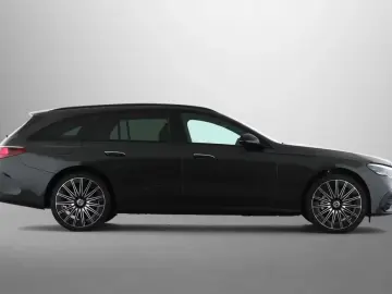 Mercedes-Benz E 220 d T AMG-Line