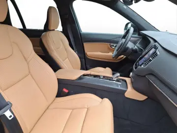 VOLVO XC90 Ultra  T8 AWD  ULTRA BRIGHT 7-Sitzer SD 360