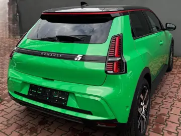 Renault R 5 E-Tech 52 kWh Techno 2025