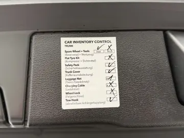 VOLVO XC60 B5 AWD Ultra Dark LUFTFAHRWERK   AHK   B&W