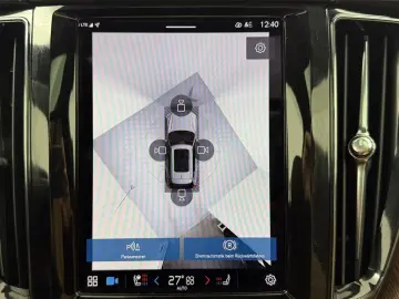 VOLVO XC60 B5 AWD Ultra Dark LUFTFAHRWERK   AHK   B&W