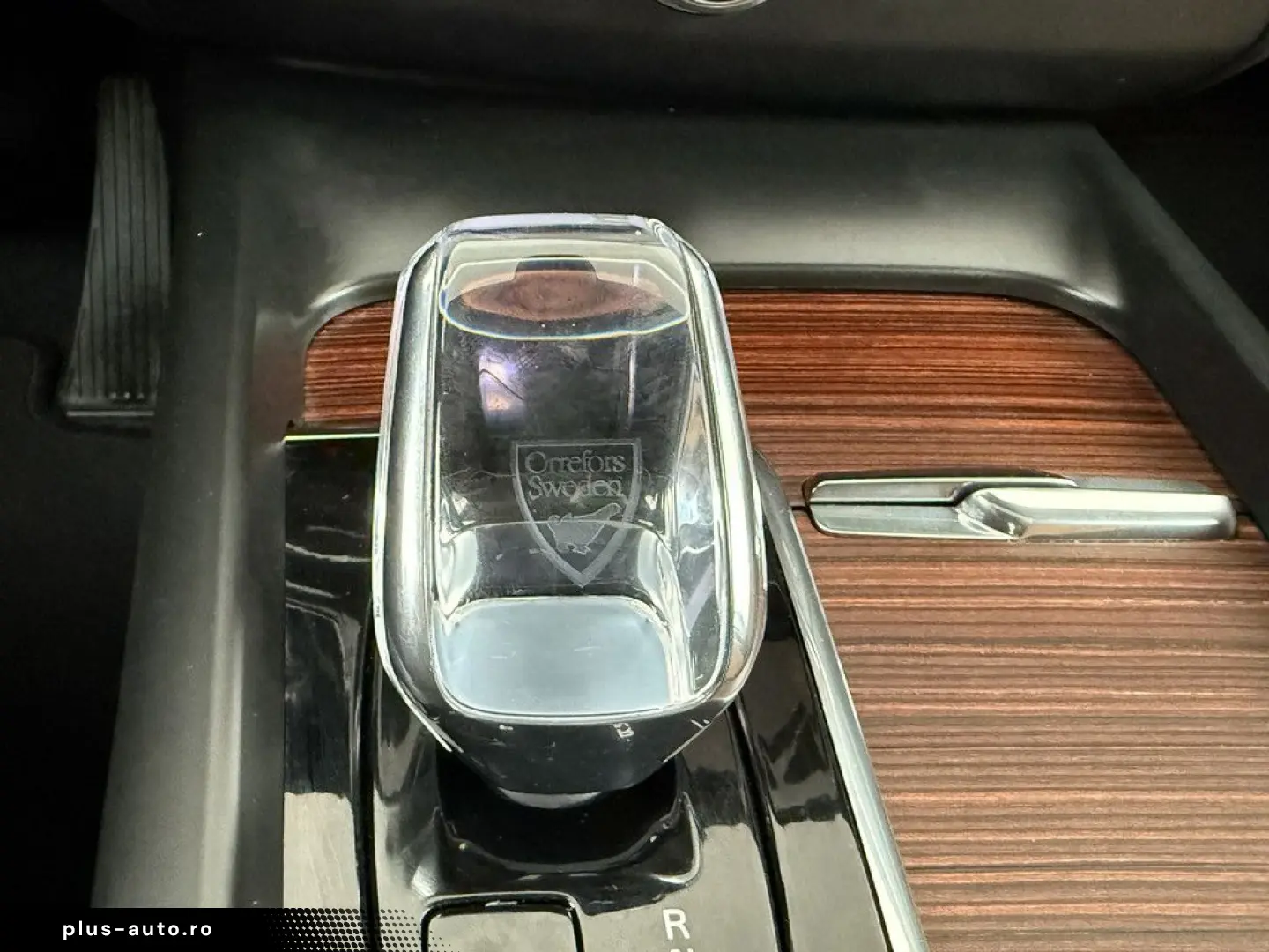 VOLVO XC60 B5 AWD Ultra Dark LUFTFAHRWERK   AHK   B&W