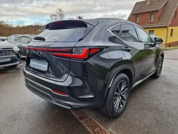 LEXUS NX 450h  E-FOUR Executive Line HUD Leder Navi 36